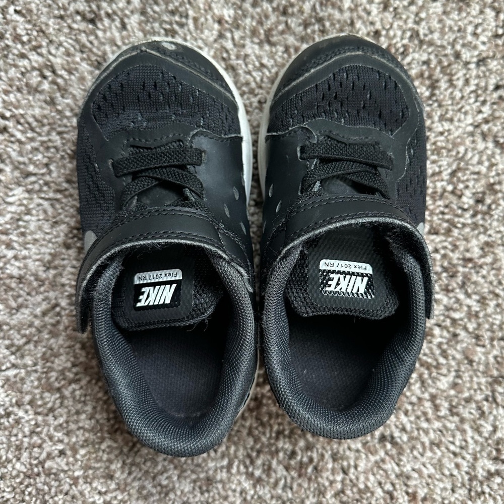 Toddler Boy Nike Shoes!